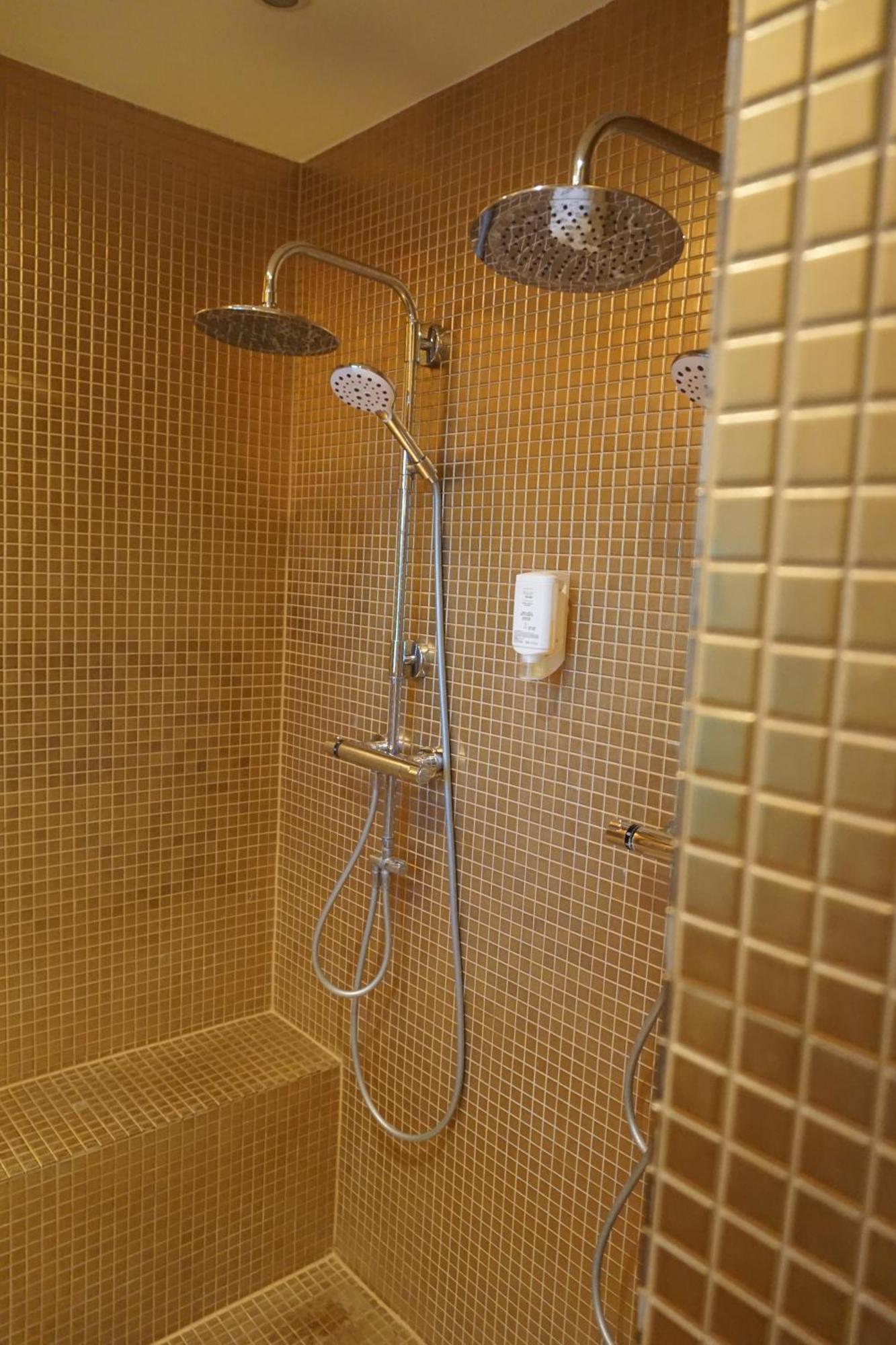 Hotel Bucheneck Linz am Rhein Eksteriør bilde